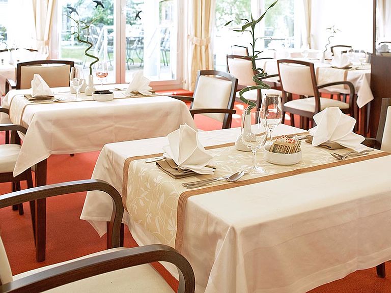 Das einladende Restaurant im Wohn- und Pflegeheim St. Gallen