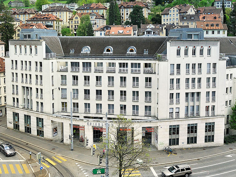 Das Kursana Wohn- und Pflegeheim St. Gallen in der Hausansicht